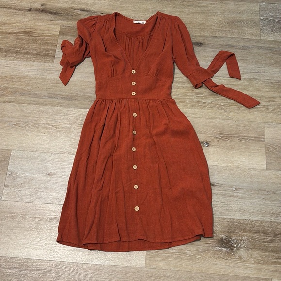 Sozy rustic dress made out of natural organic material - Picture 2 of 2